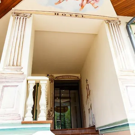 Baron - Museum 3* Yaremche