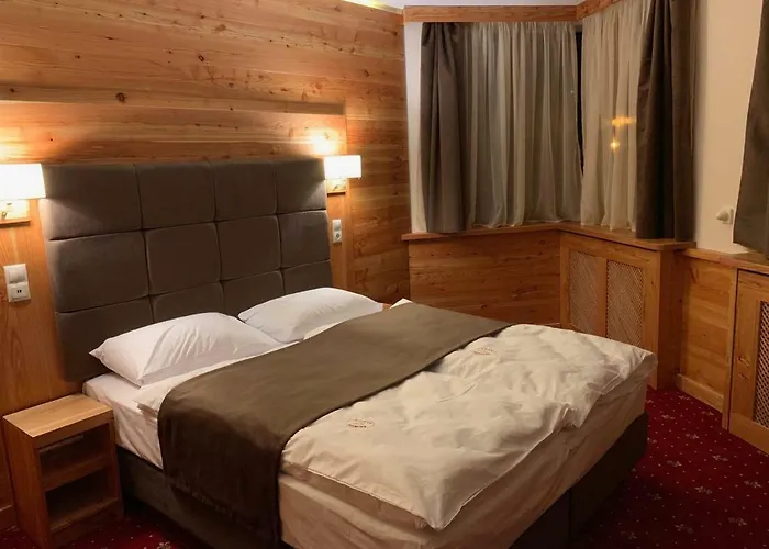 Baron - Museum Hotel Yaremche